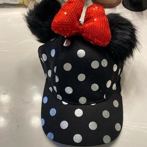 NWT Disney Minnie ear hat